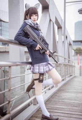 张柏芝承认三胎老公是谢贤