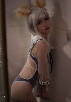 女老师二